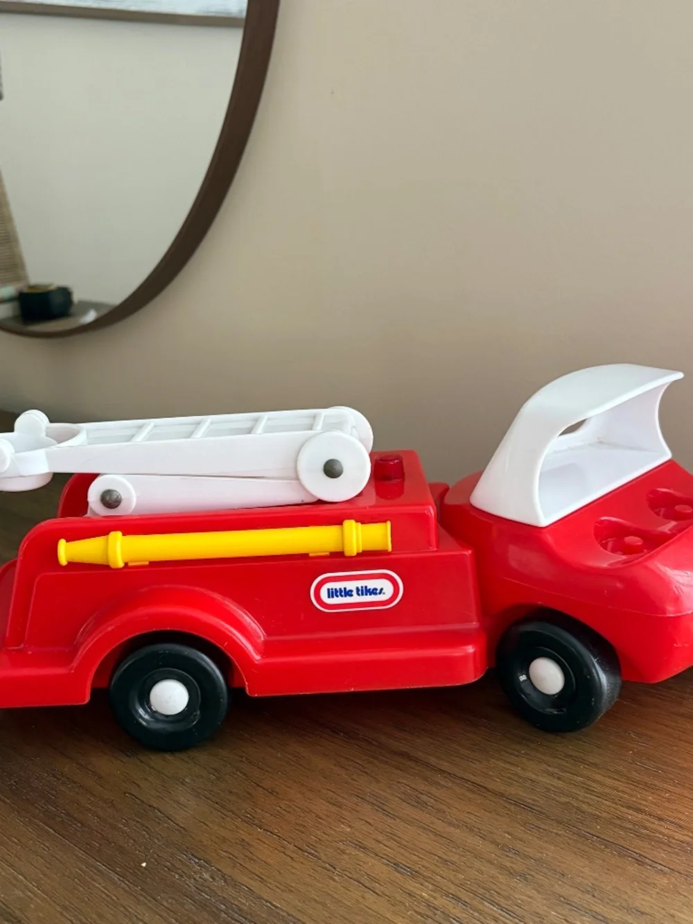 Vintage 80's Little Tikes Fire Truck in EUC